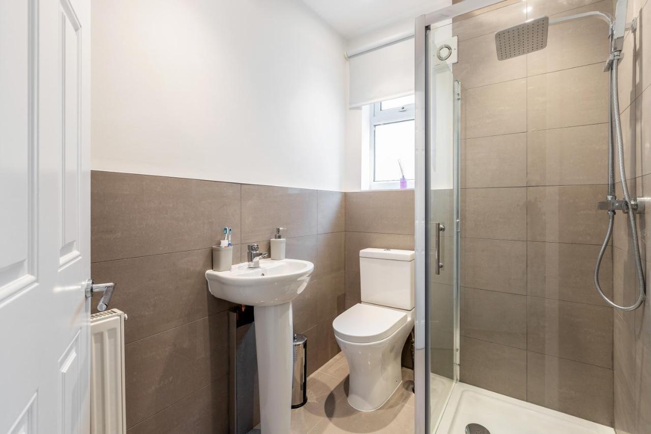 Dartford, Kent - Modern 2Bd 2Bath En-Suite Bungalow M25 Bluewater Eksteriør bilde
